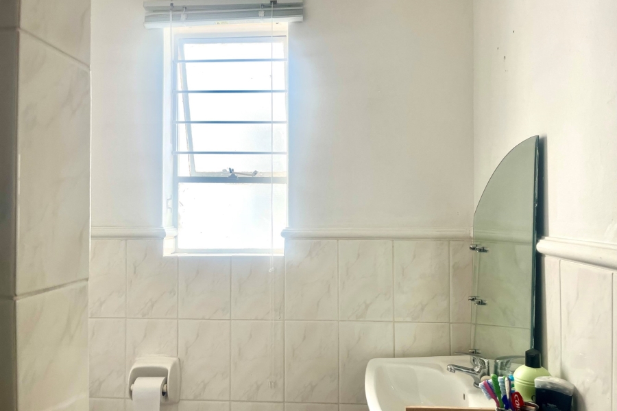 To Let 3 Bedroom Property for Rent in Caribbean Beach Club North West